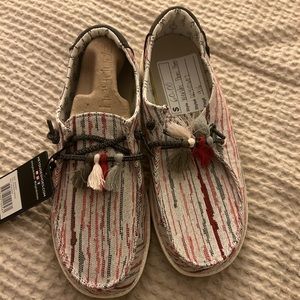 Brand New Wendy Hey Dude’s
